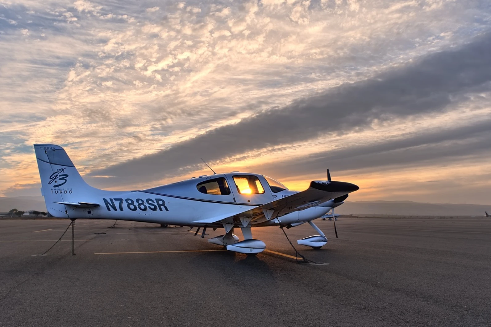 Cirrus SR22